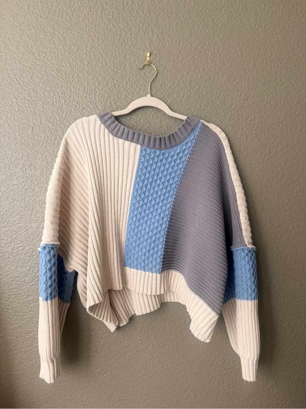 HEIMISH USA Cream V-Neck Sweater with Light Blue Accents - Picture 2 of 2